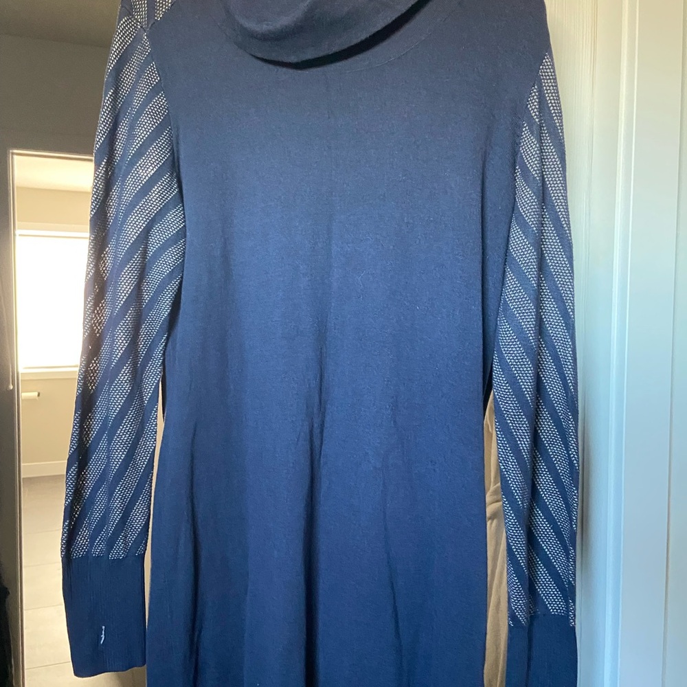 Lole Navy Long Sleeve Dress